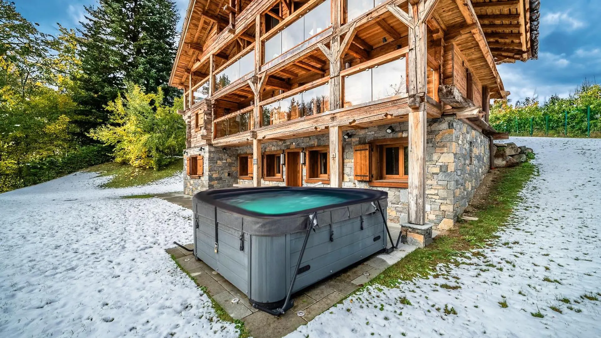 Holiday home Chalet La Ferme Du Gron Les Carroz - By Emerald Stay